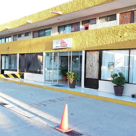 Oyo Hotel Casa Real Matehuala Exterior foto