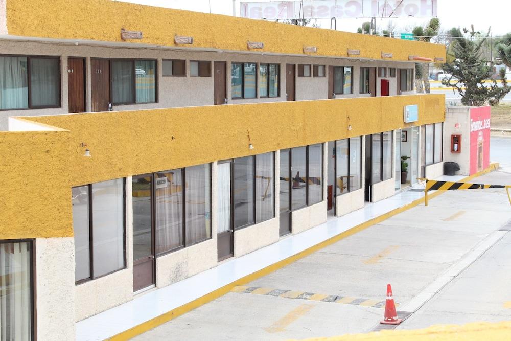 Oyo Hotel Casa Real Matehuala Exterior foto